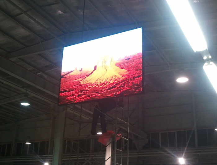 P4高清全彩LED顯示屏--北汽